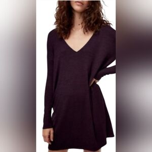 Aritzia Long Sleeve Dress in Rich Plum